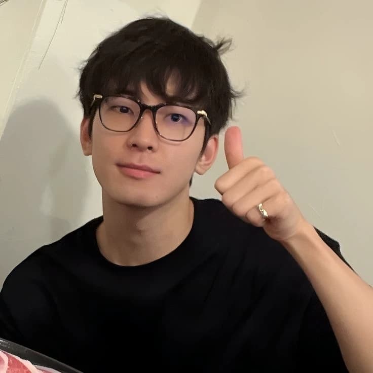 Jeon Wonwoo thumbnail