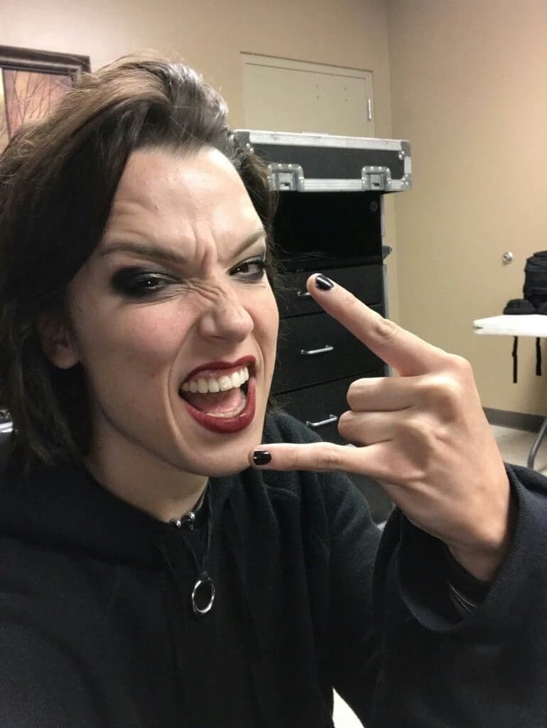Lzzy Hale thumbnail