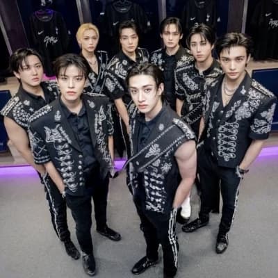 STRAYKIDS thumbnail