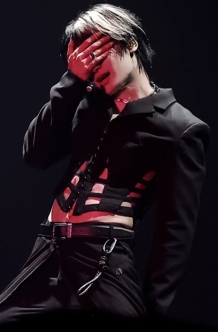 Jeongin ( I.N) thumbnail