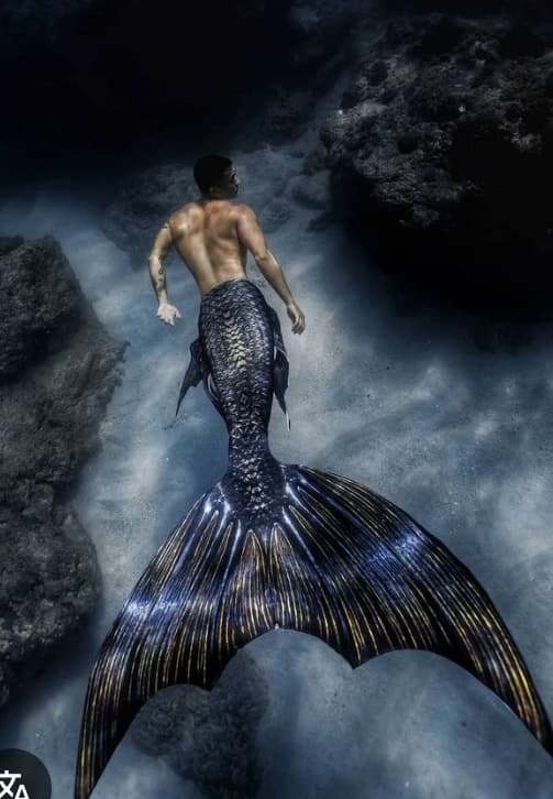 Wounded Mermaid boy thumbnail