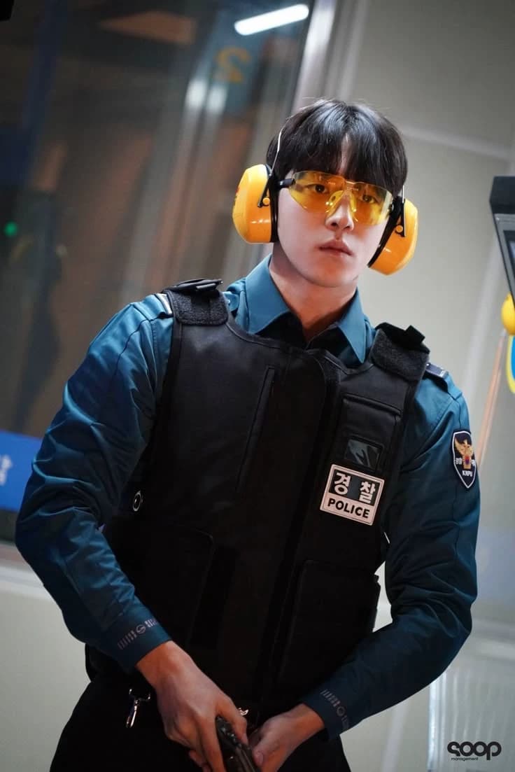 Kim ji yong thumbnail