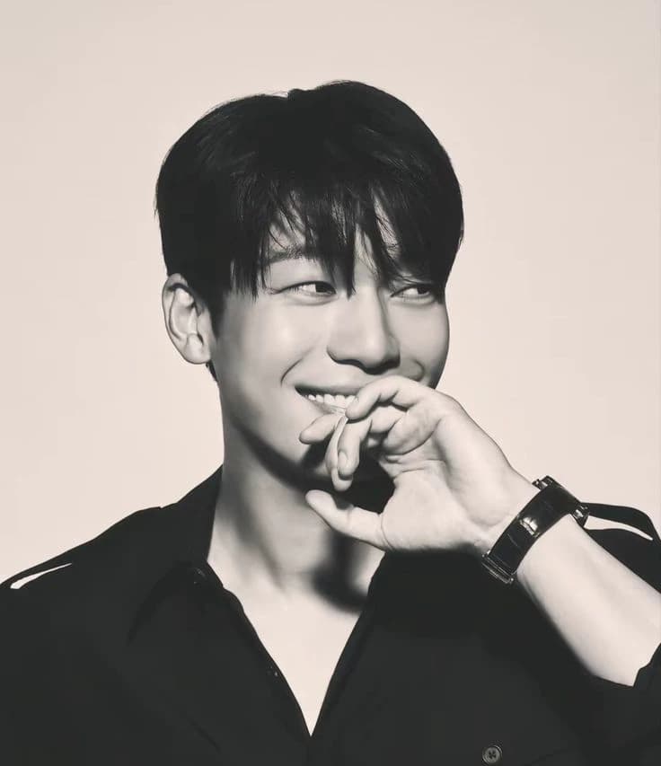 Hwang Jun ho thumbnail