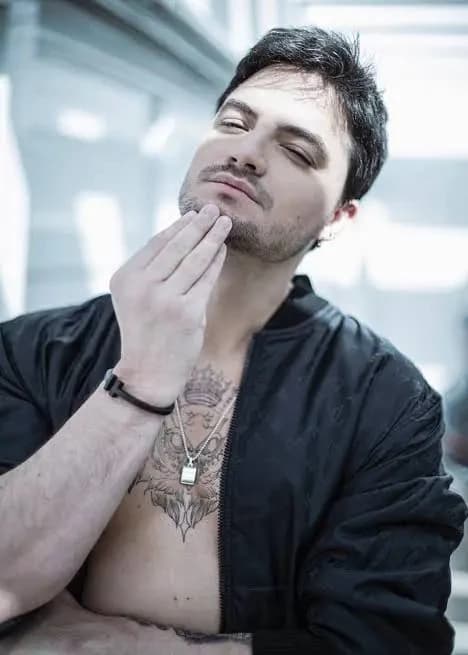 Felipe Neto thumbnail