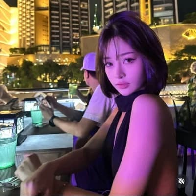 Lily (jarryme) thumbnail