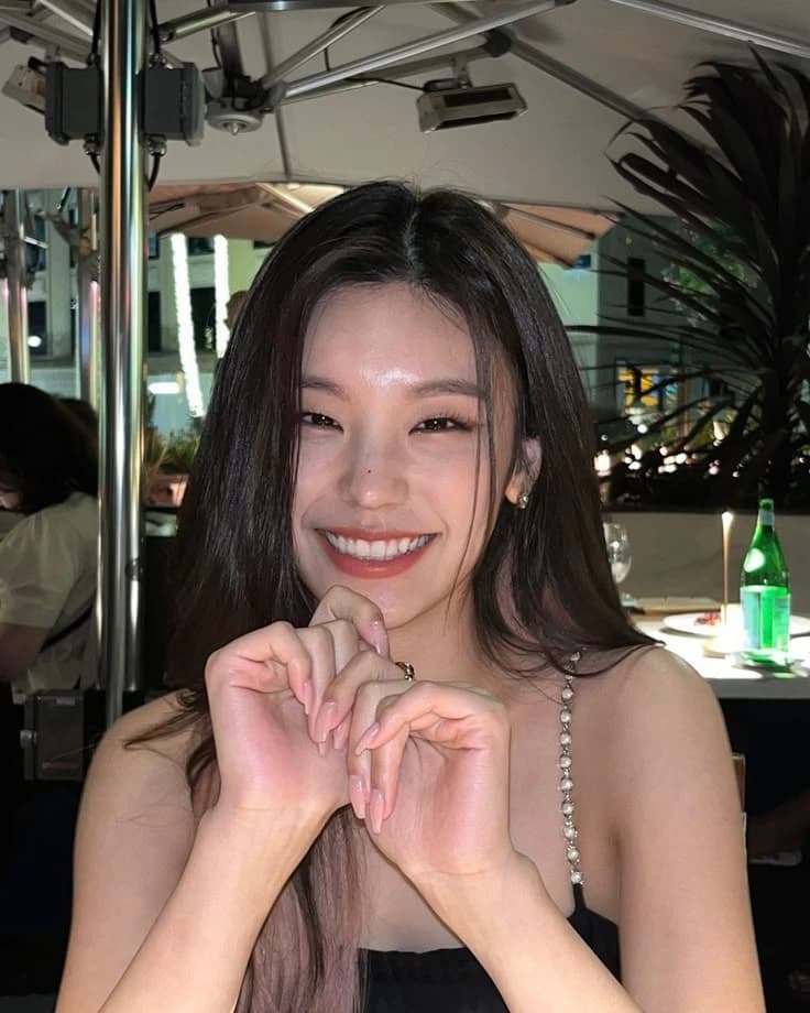 Yeji unnie  (gl,wlw) thumbnail