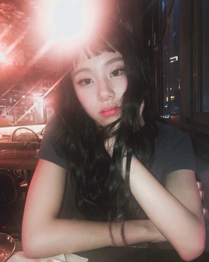 Chaeyoung  thumbnail