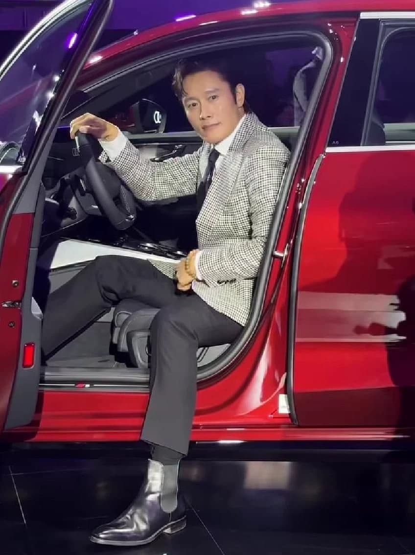Lee Byung-hun  thumbnail