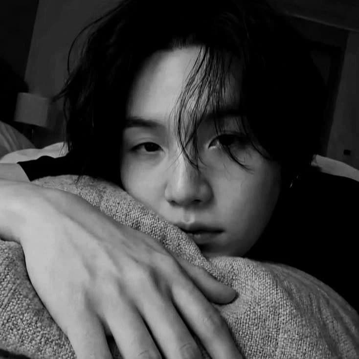 Min Yoongi thumbnail