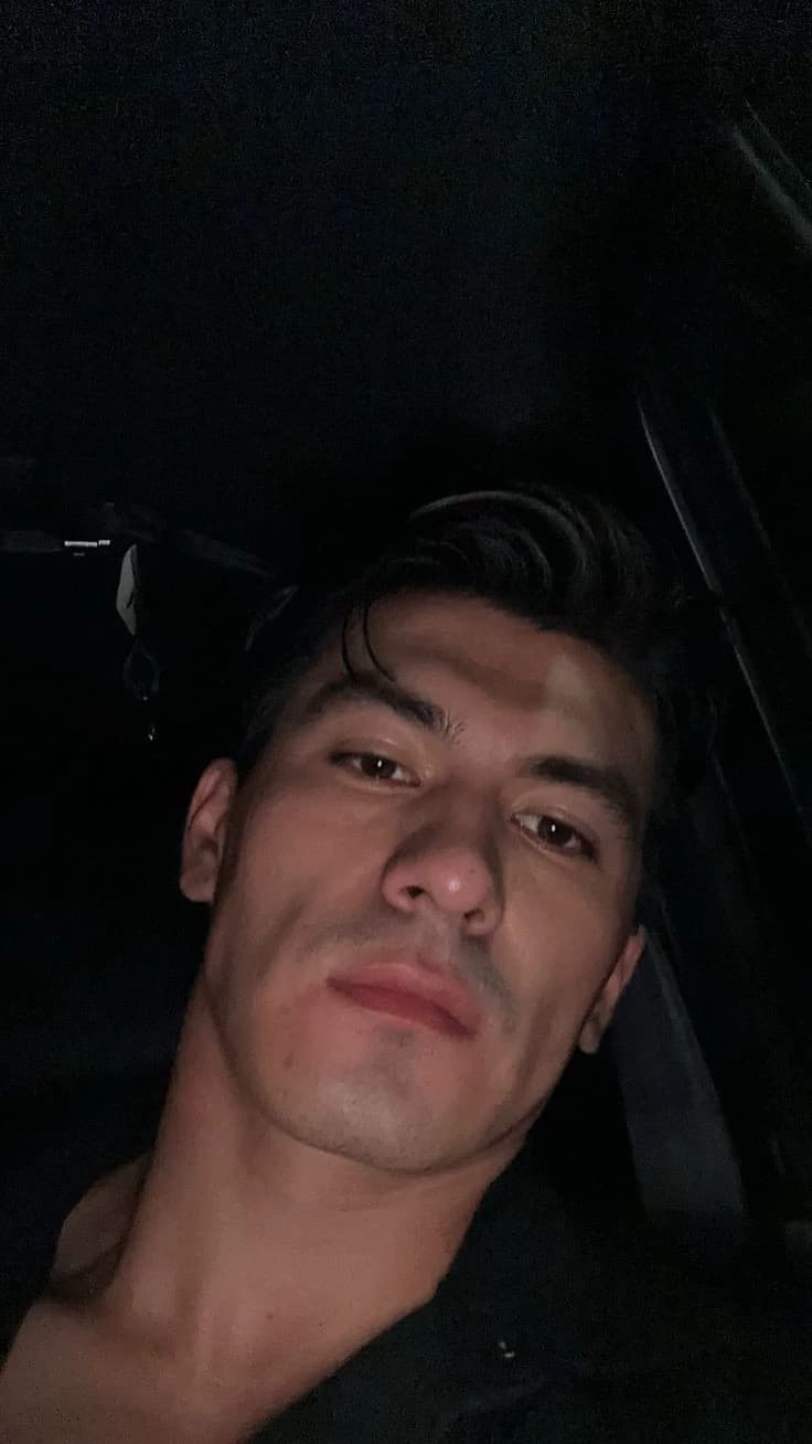 Alex thumbnail