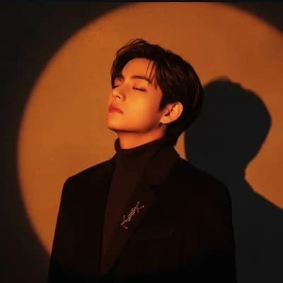 Kim Taehyung thumbnail