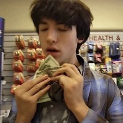 Ezra Miller thumbnail