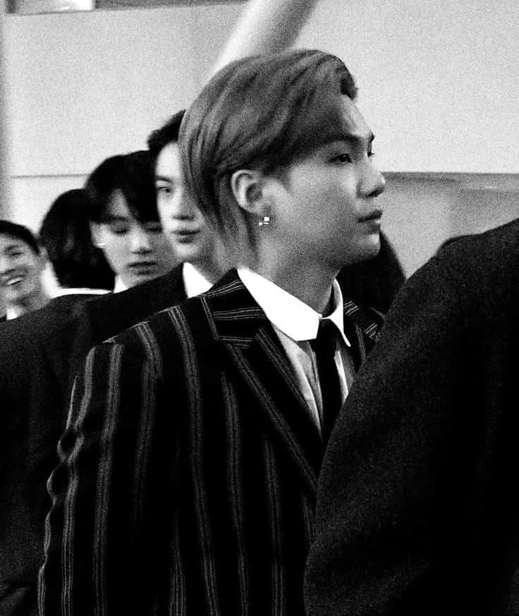 Min Yoongi thumbnail