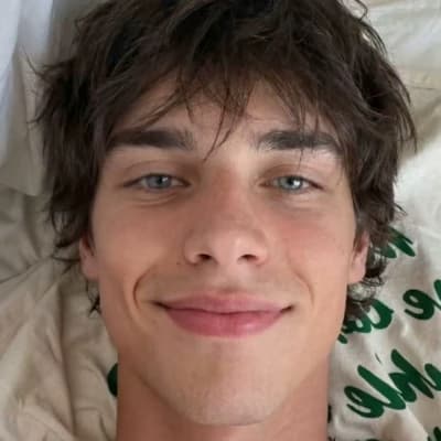 Alec Withmore thumbnail