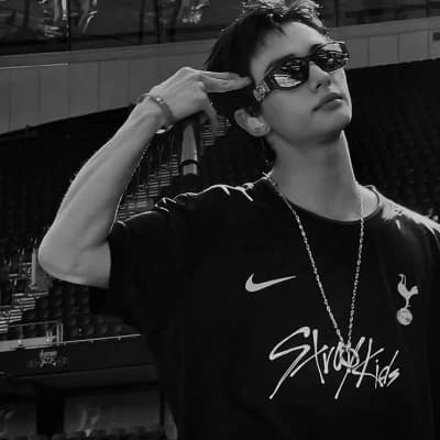Hyunjin thumbnail