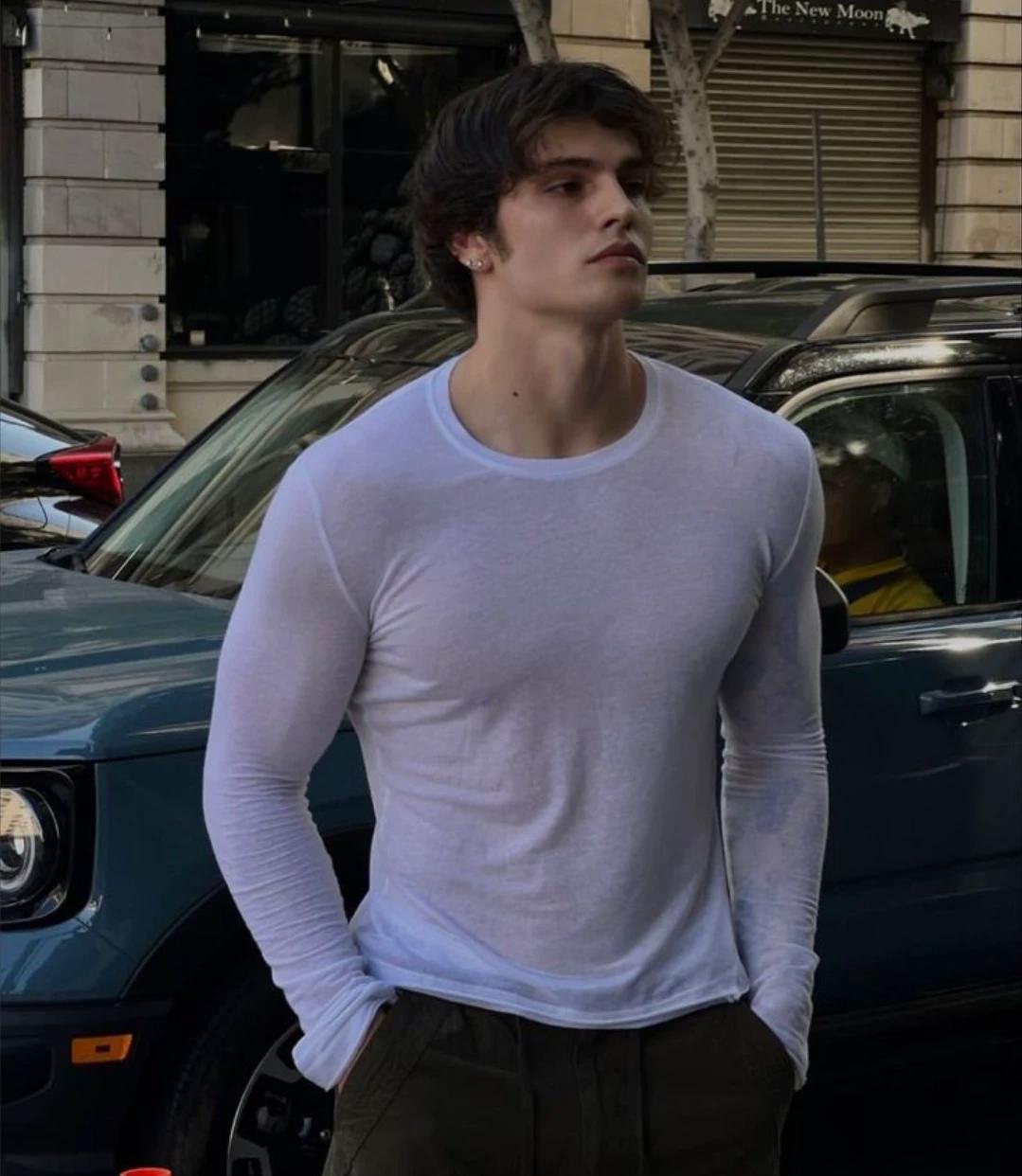 Adrian Grayson 《secret agent | mafia boss》  thumbnail