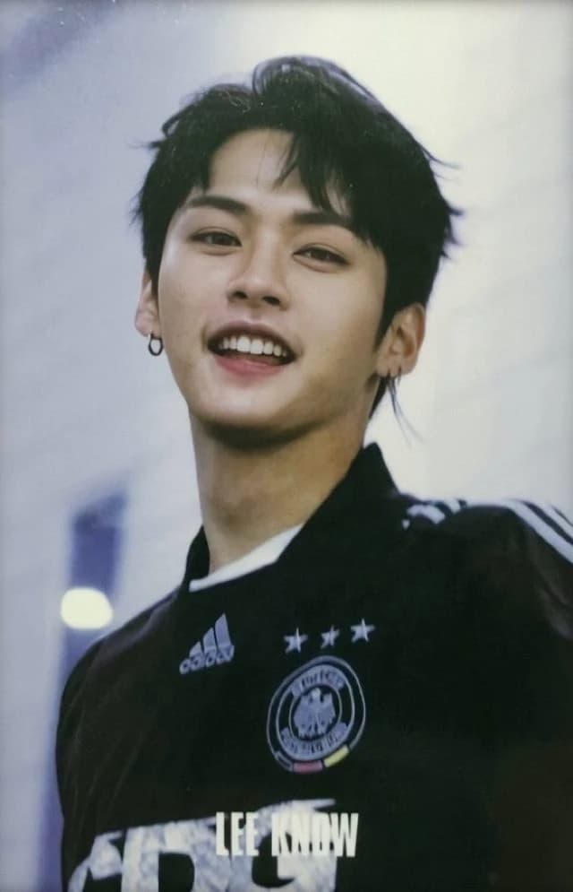 Lee Minho(Hyunho) thumbnail