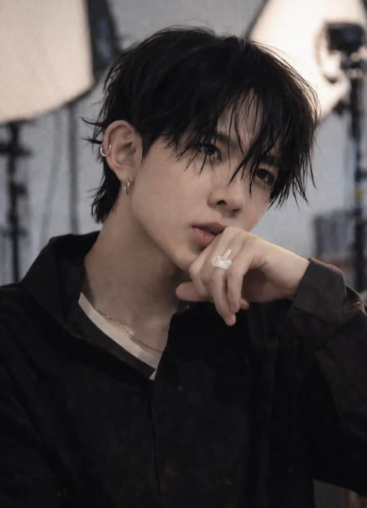 Heeseung thumbnail