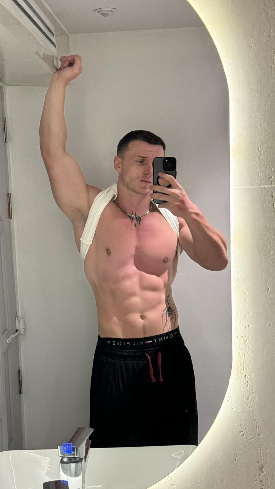 Adrian BL  thumbnail