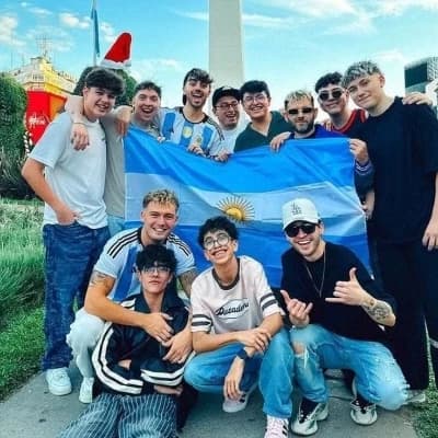 El CM y vecibanda  thumbnail
