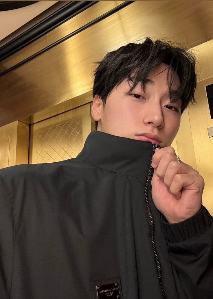 Choi San thumbnail