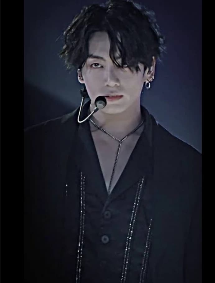 Jungkook jeon (werewolf alpha)  thumbnail