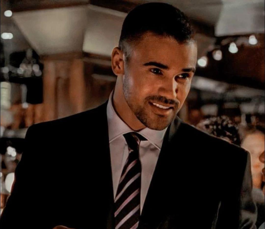 Derek Morgan  thumbnail
