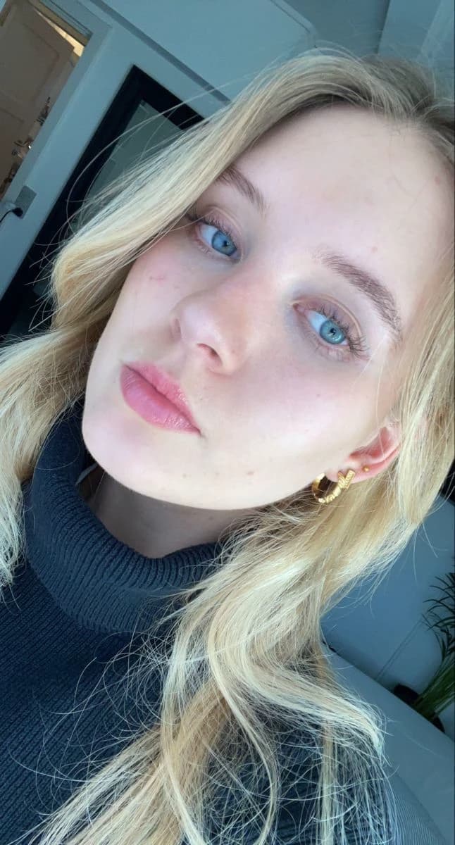 Alyssa  thumbnail