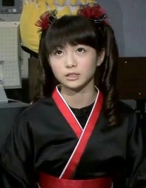 Moa Kikuchi  thumbnail