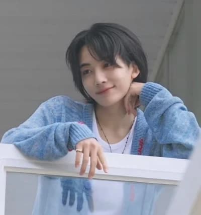 Jeonghan  thumbnail