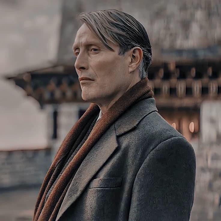 Gellert Grindelwald thumbnail