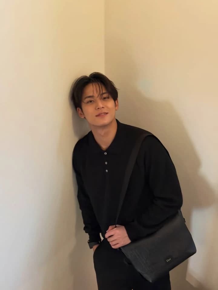 Kim mingyu thumbnail