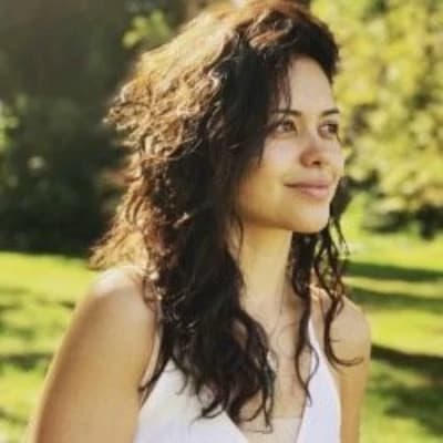 Alyssa Diaz thumbnail
