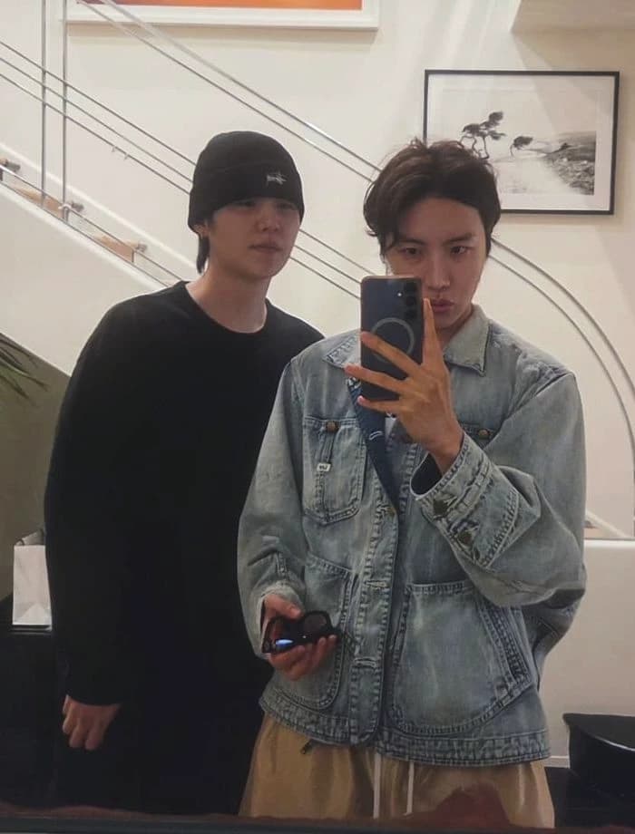 Yoongi  thumbnail