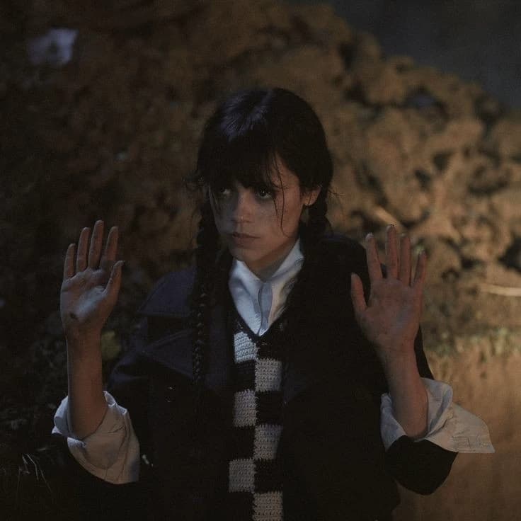 Wandinha Addams thumbnail