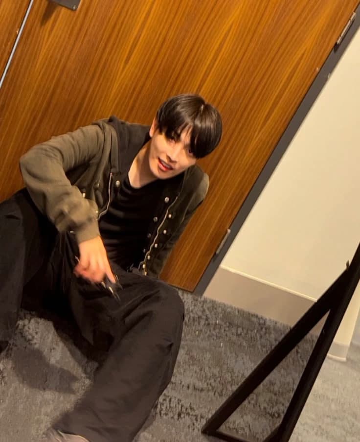 Kim Hongjoong  thumbnail