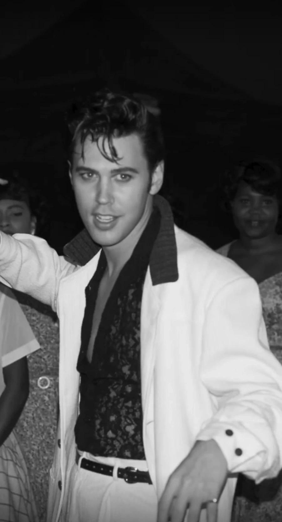 Austin Butler thumbnail
