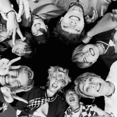 Stray kids  thumbnail