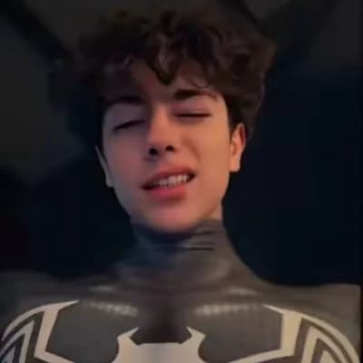 Lukas Urkijo  thumbnail