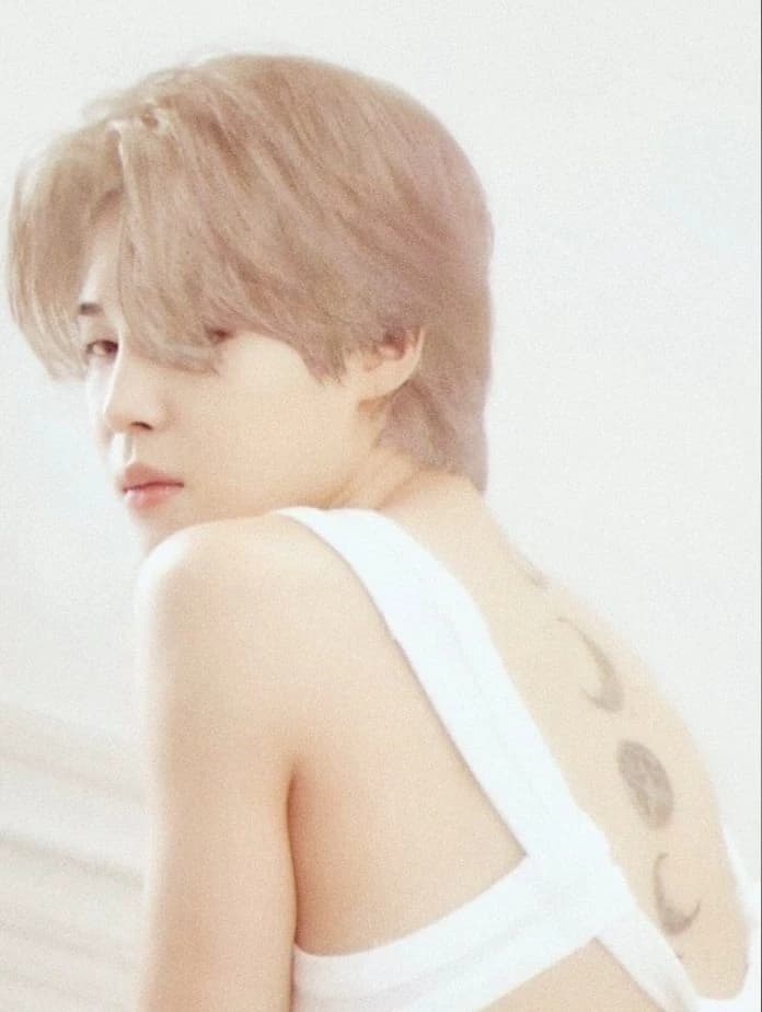 Jungkook y taehyung  thumbnail