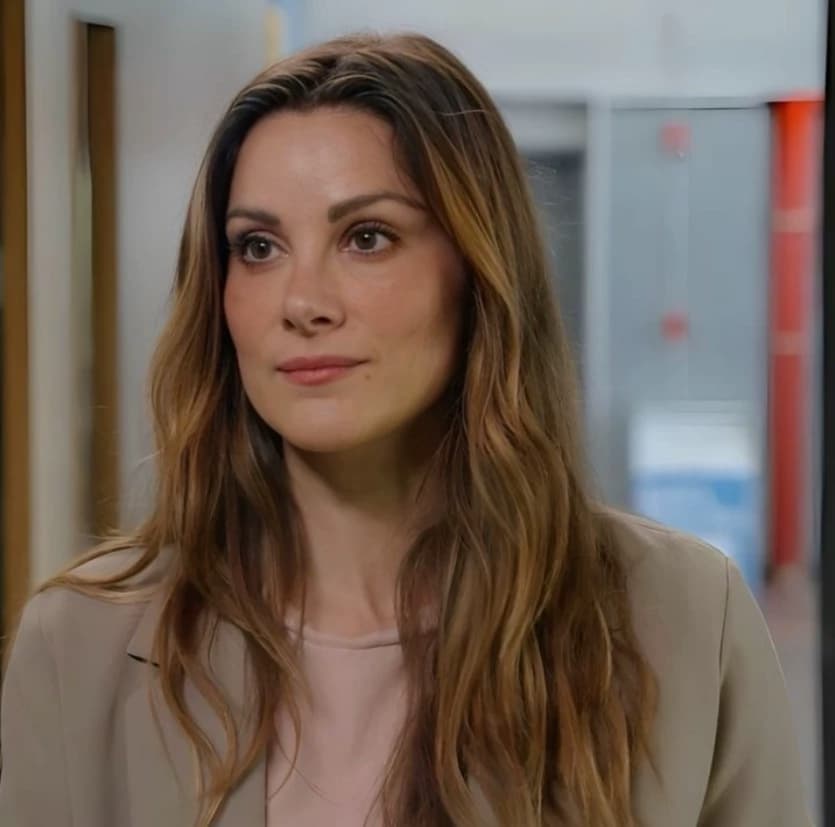 Carina deluca  thumbnail