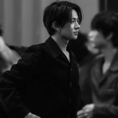 Heeseung thumbnail