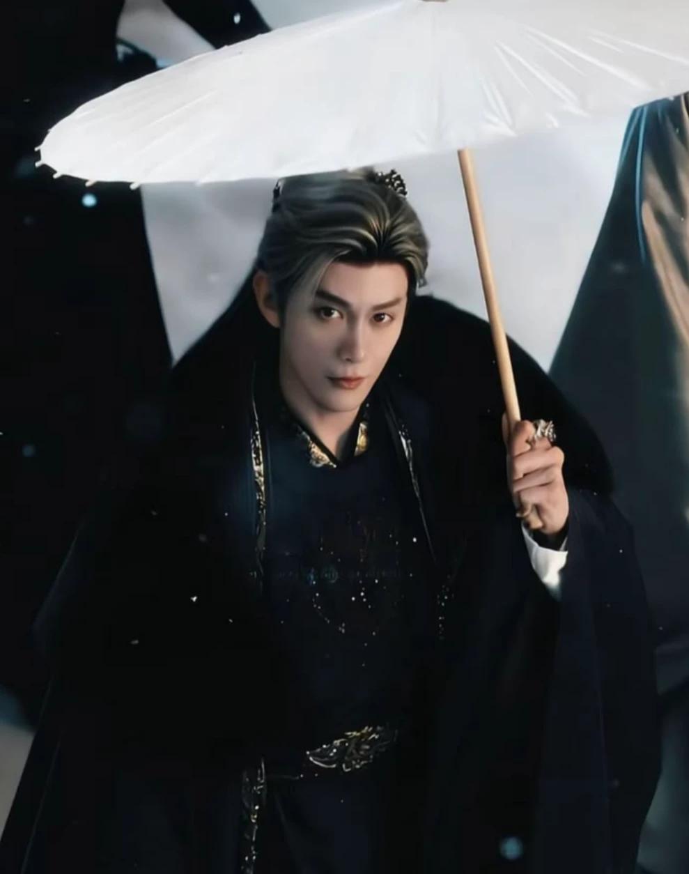 Qi min thumbnail