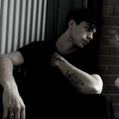Nicholas Blackwood thumbnail