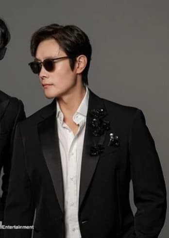 Lee Byung-hun  thumbnail