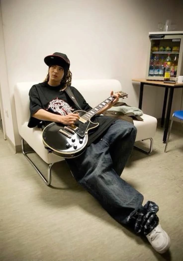 Tom kaulitz  thumbnail