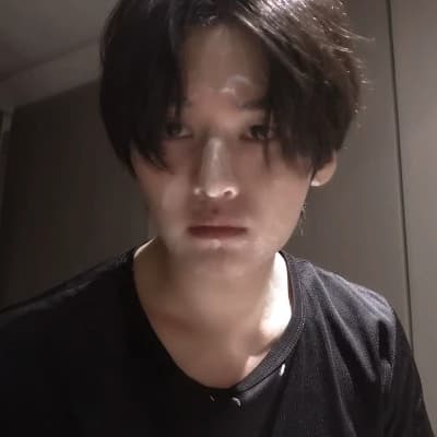 Lee know thumbnail