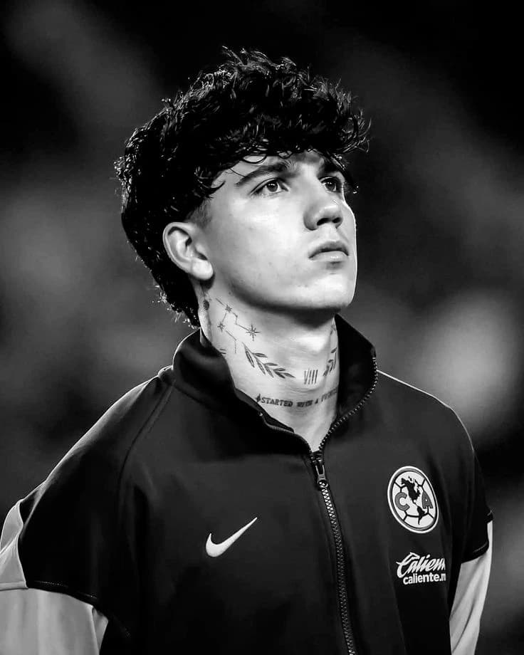 Kevin Alvarez  thumbnail