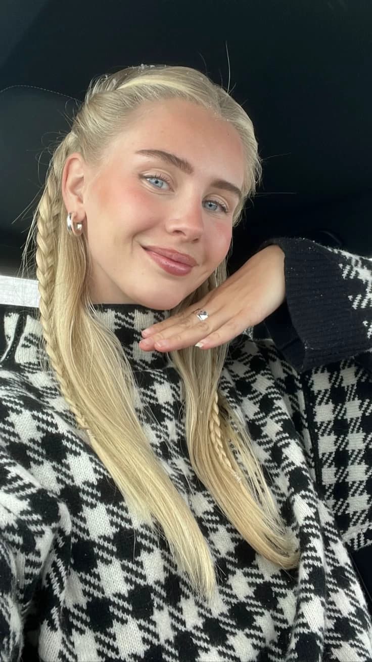 Elyse thumbnail