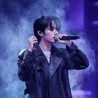 Lee Know thumbnail